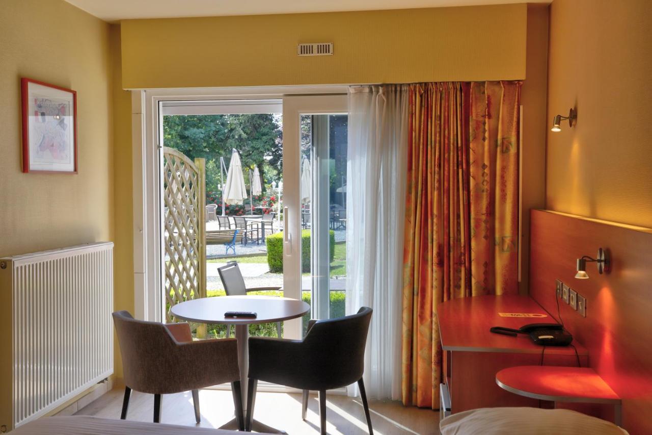 Auberge Du Vieux Cedre, Enghien-Belgique Экстерьер фото